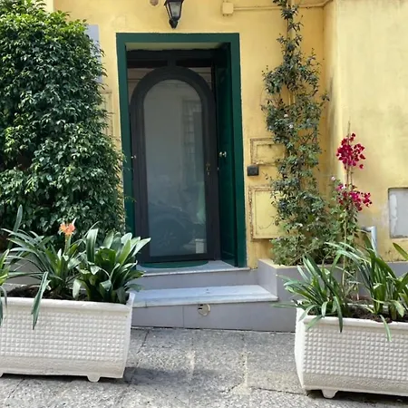 Apartamento Jenniʻs Indipendent Tiny House *